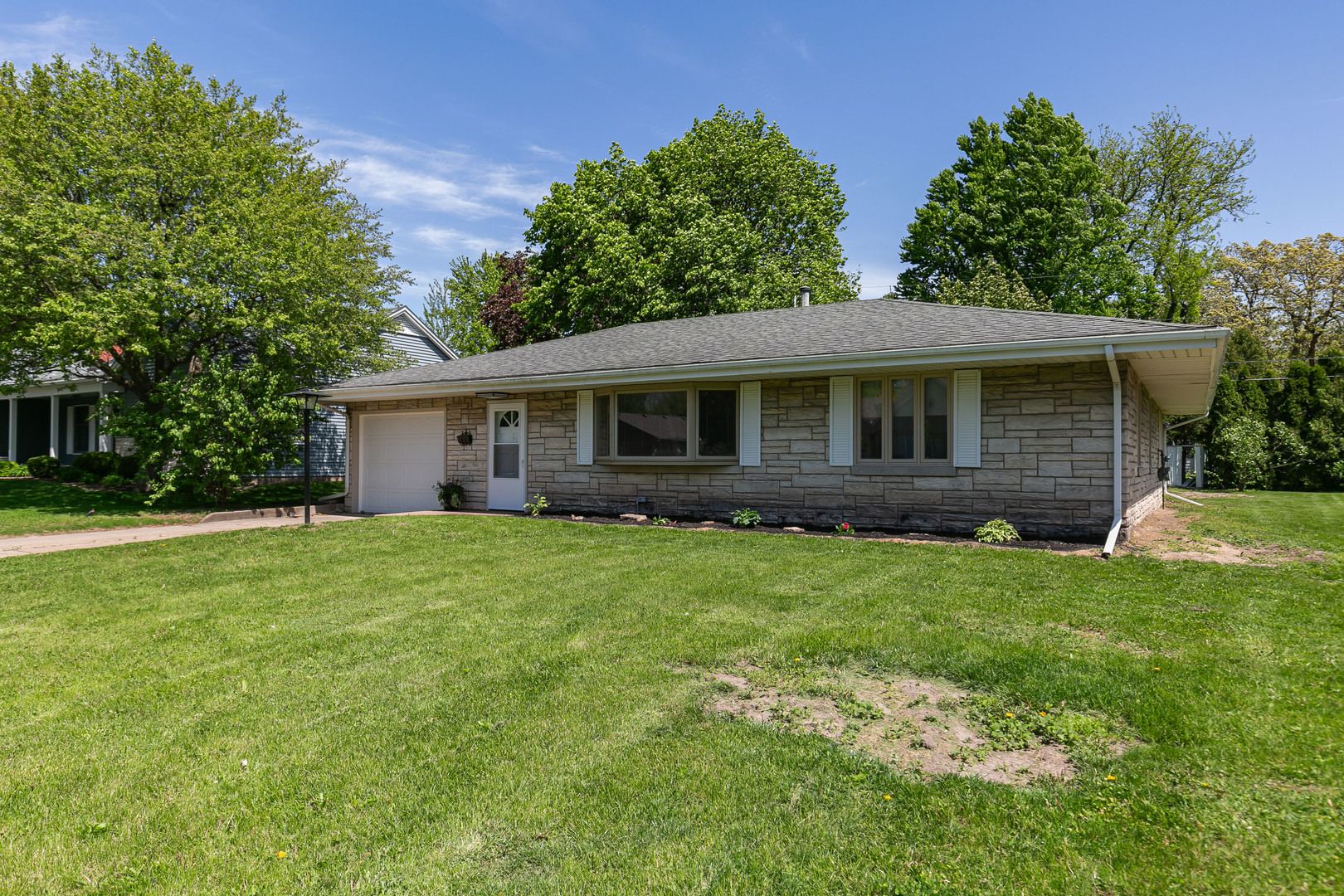 2908 26th Street — Moline, IL 61265