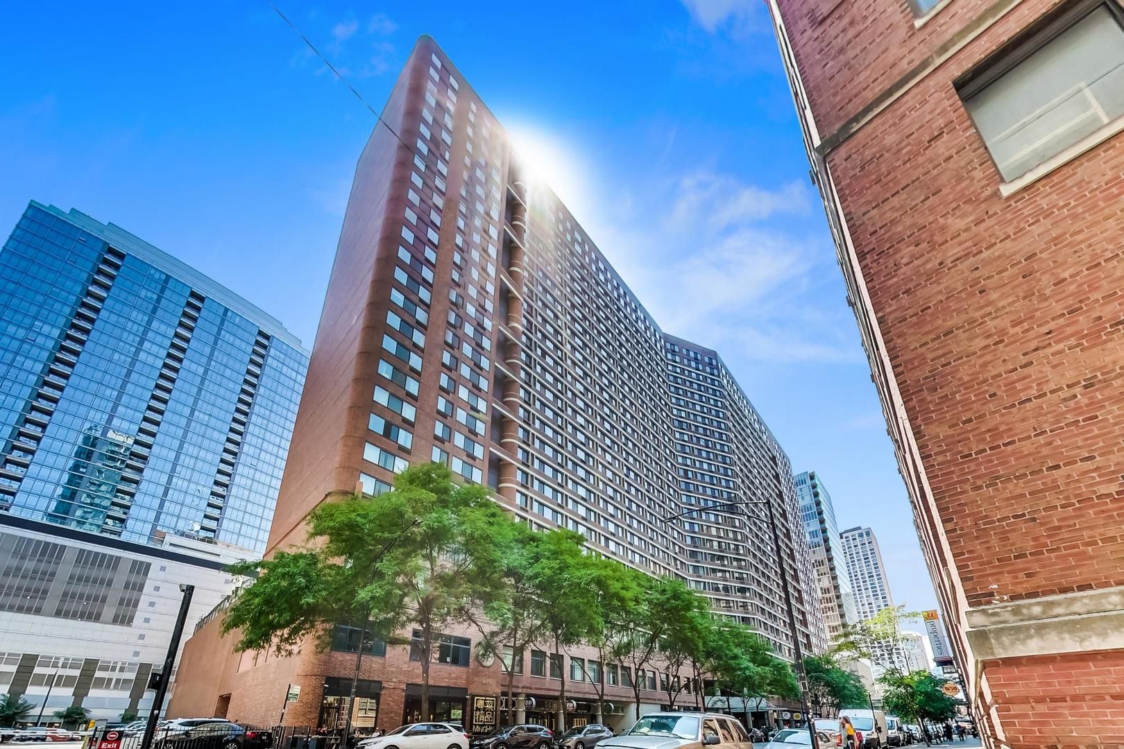 211 E Ohio Street #508 — Chicago, IL 60611
