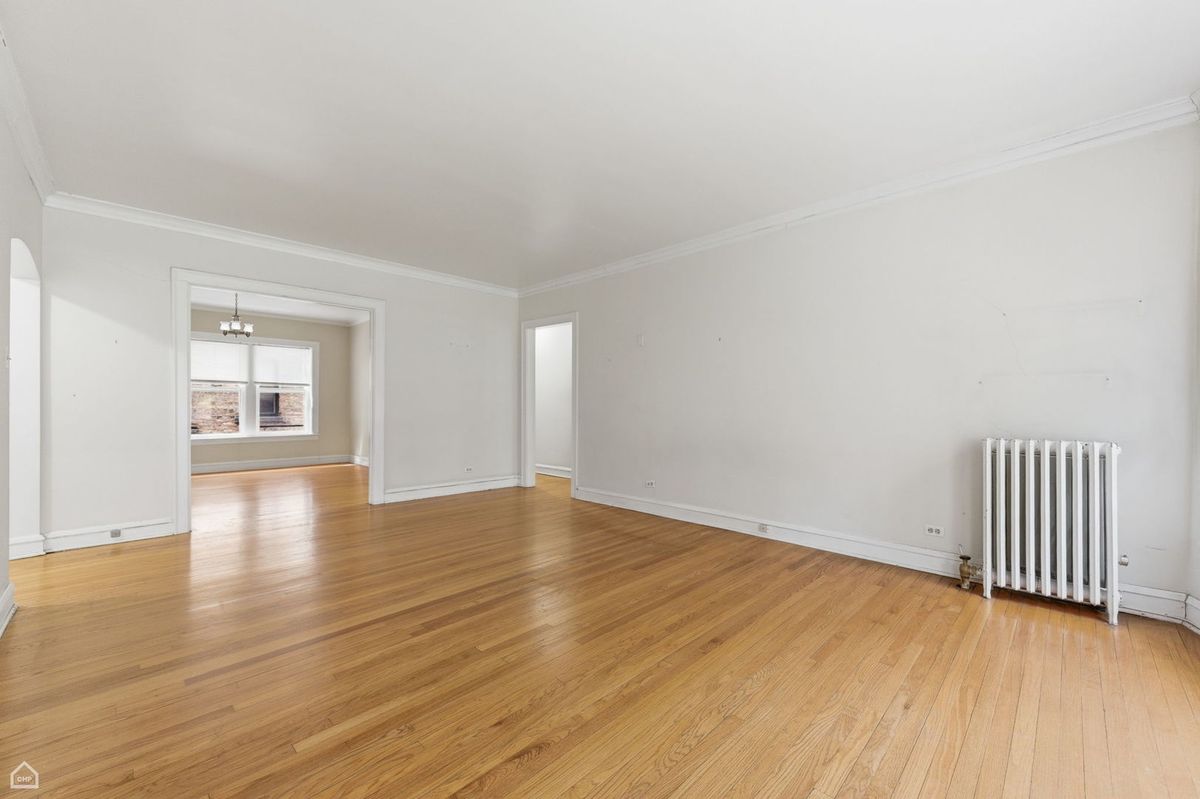 356 Ridge Avenue #6-1, Evanston, IL 60202