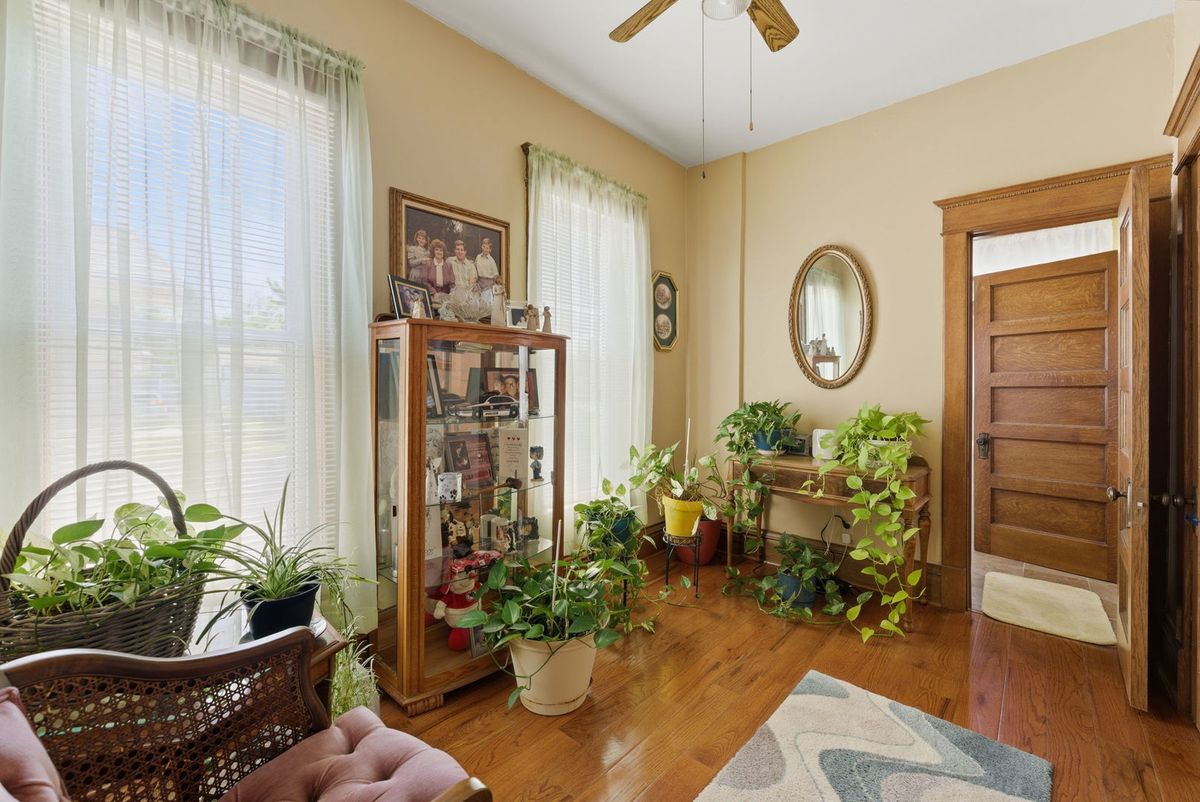 504 SE 4th Avenue, Aledo, IL 61231