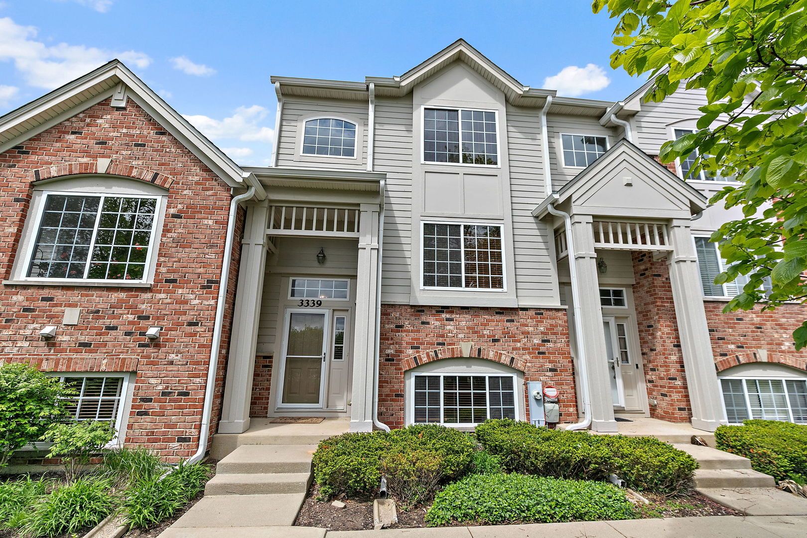 3339 Cameron Drive — Elgin, IL 60124