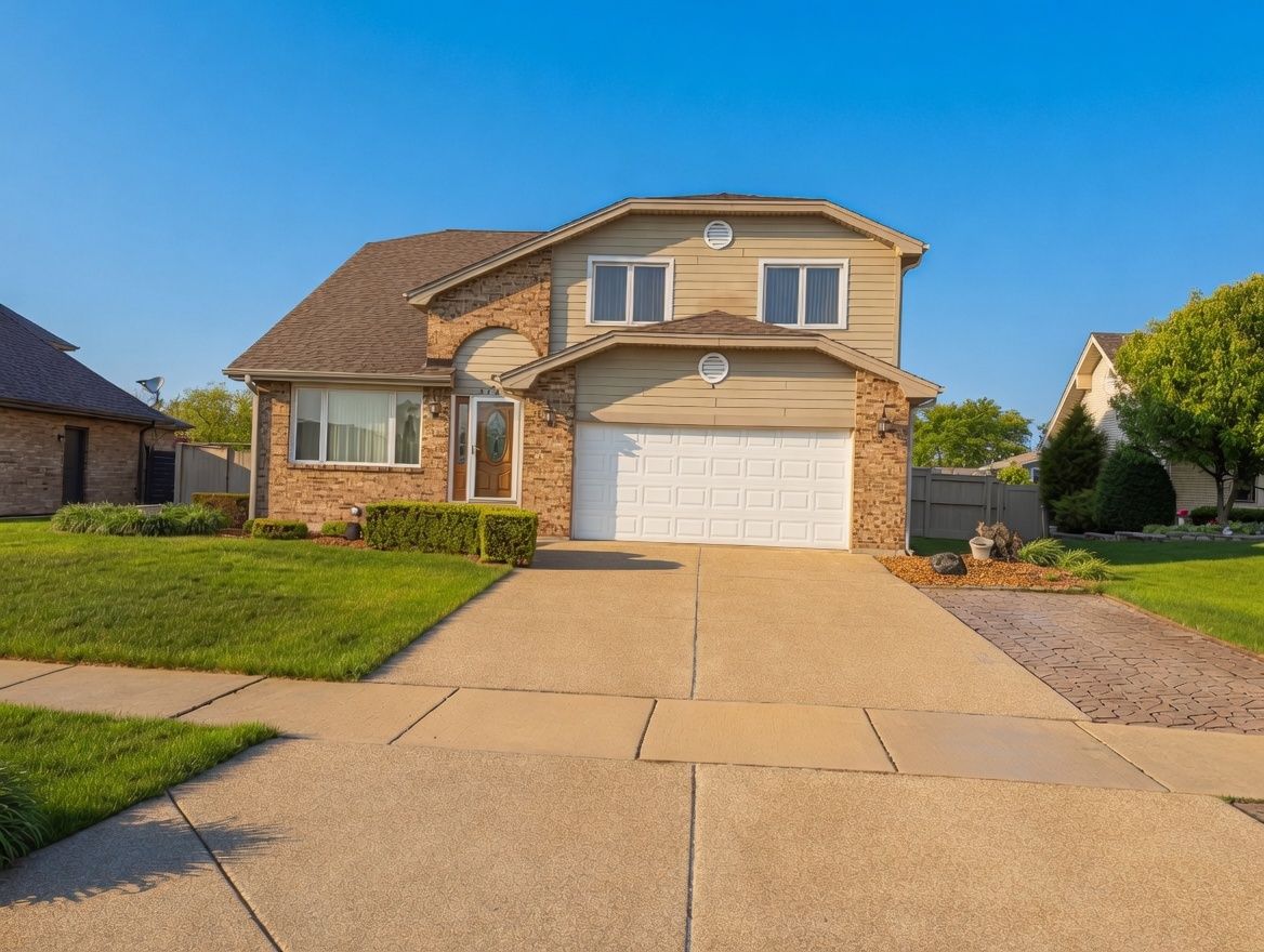 8732 Surrey Park, Palos Hills, IL 60465