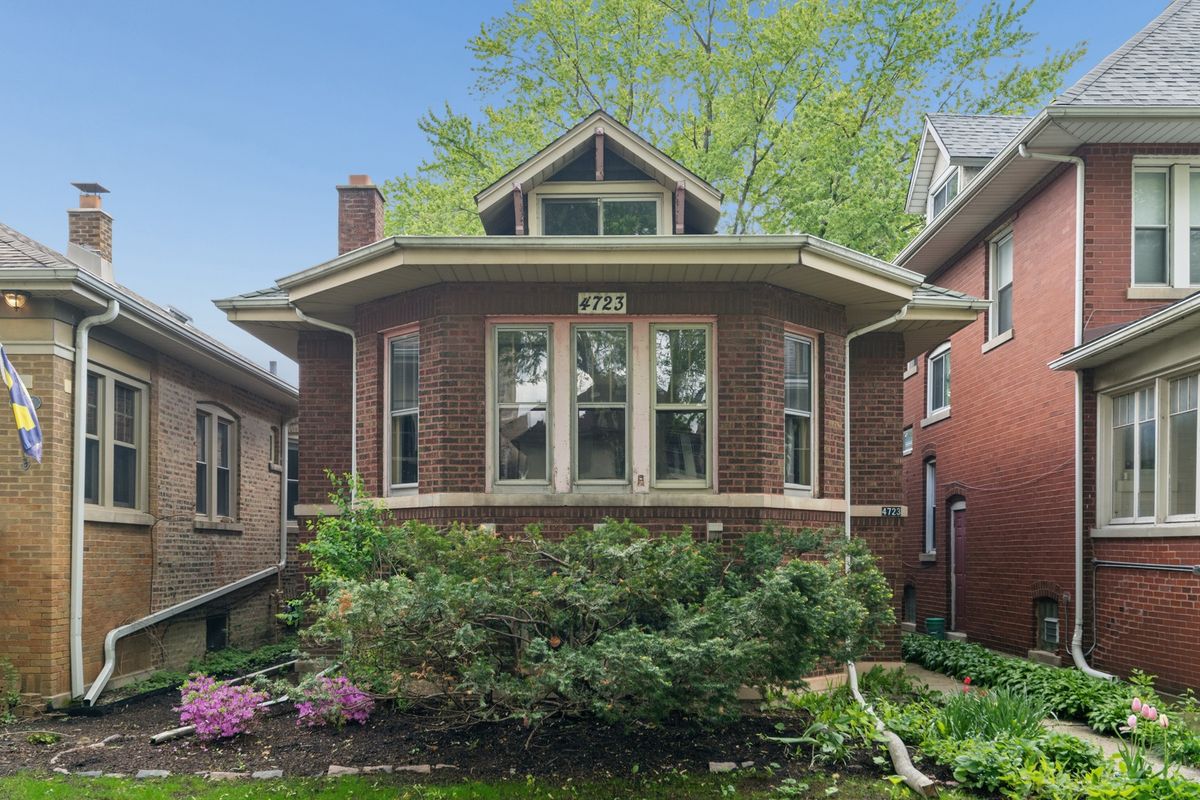 4723 Sacramento Avenue, Chicago, IL 60625