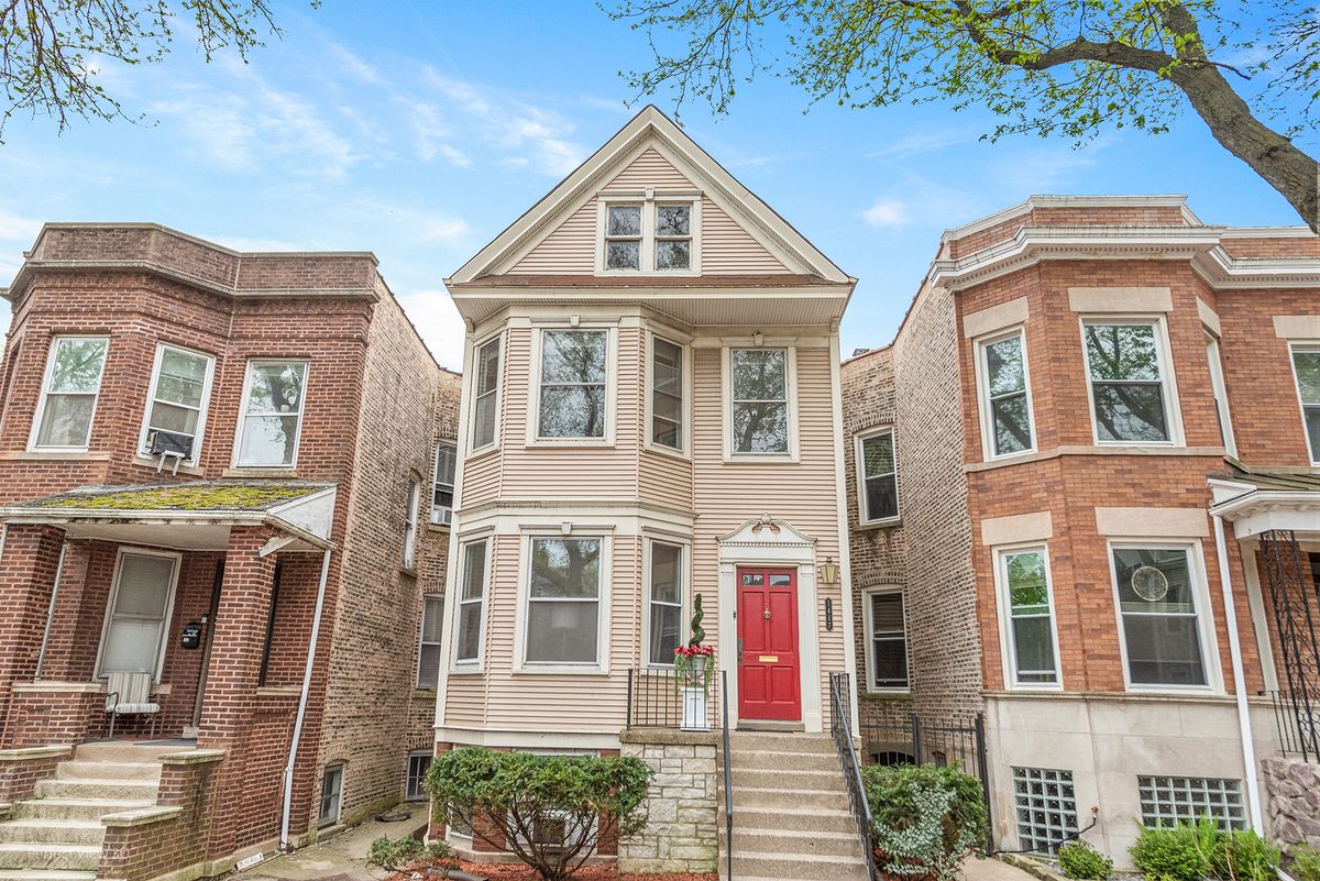 1417 Edgewater Avenue, Chicago, IL 60660