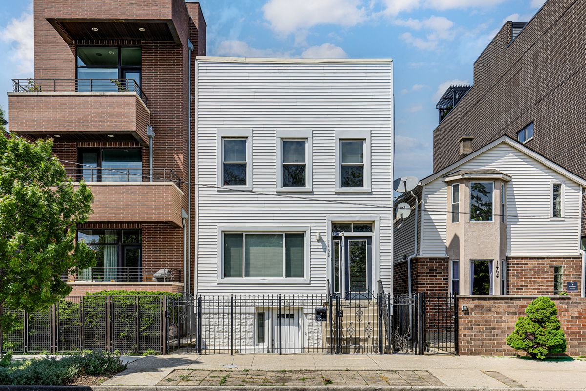 1468 Ohio Street, Chicago, IL 60642