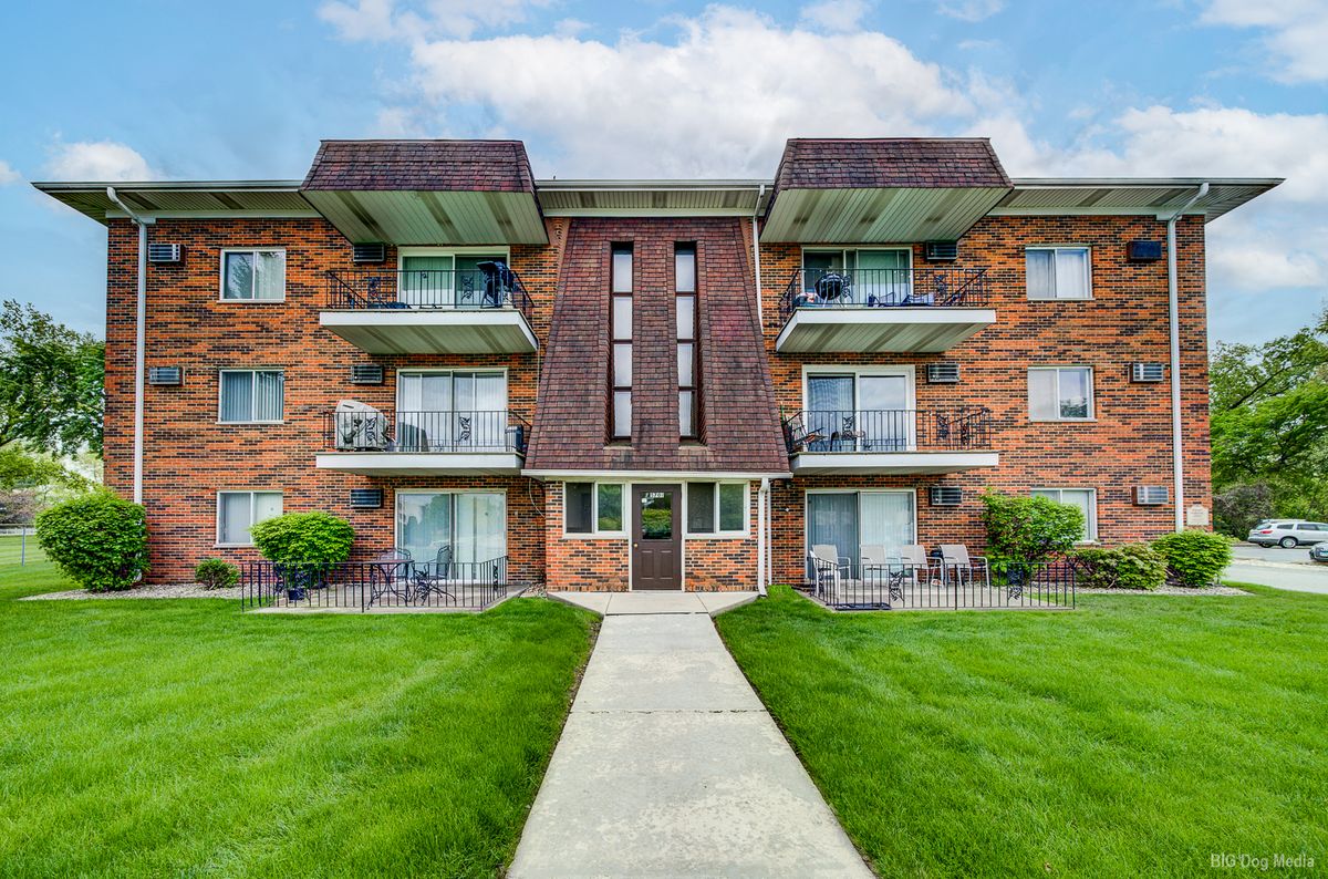 5701 129th Street, Crestwood, IL 60418
