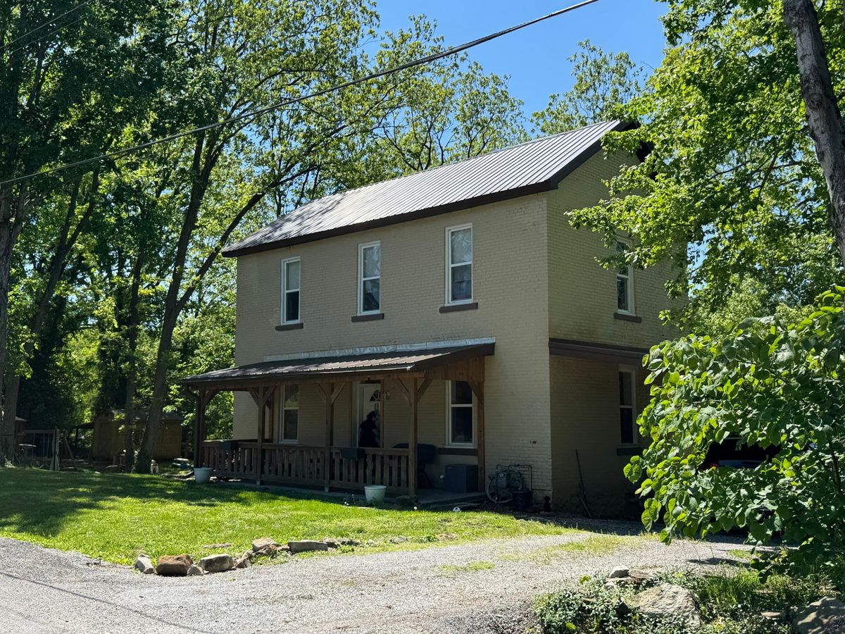 104 W Heacock Street, Jonesboro, IL 62952