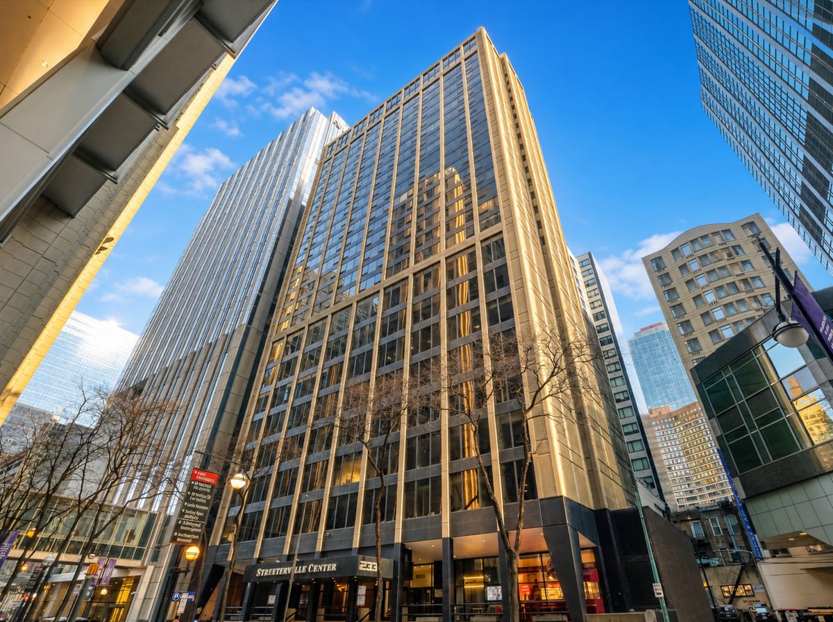 233 Erie Street, Chicago, IL 60611