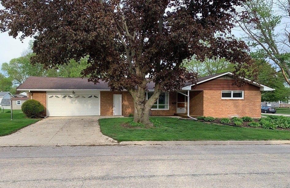 504 Ash Avenue, Morrison, IL 61270