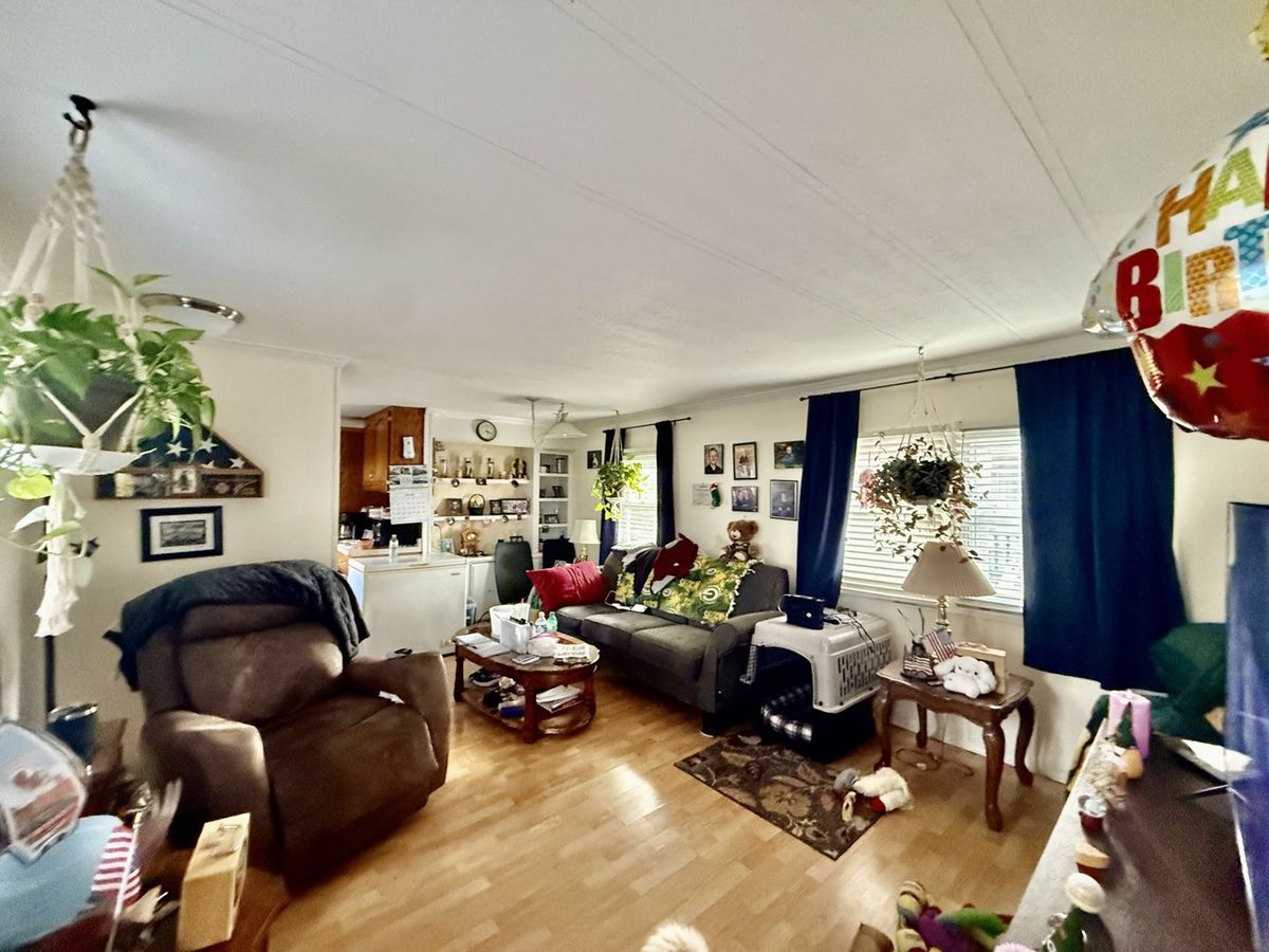 2705 St Vincents Avenue #44, Lasalle, IL 61301