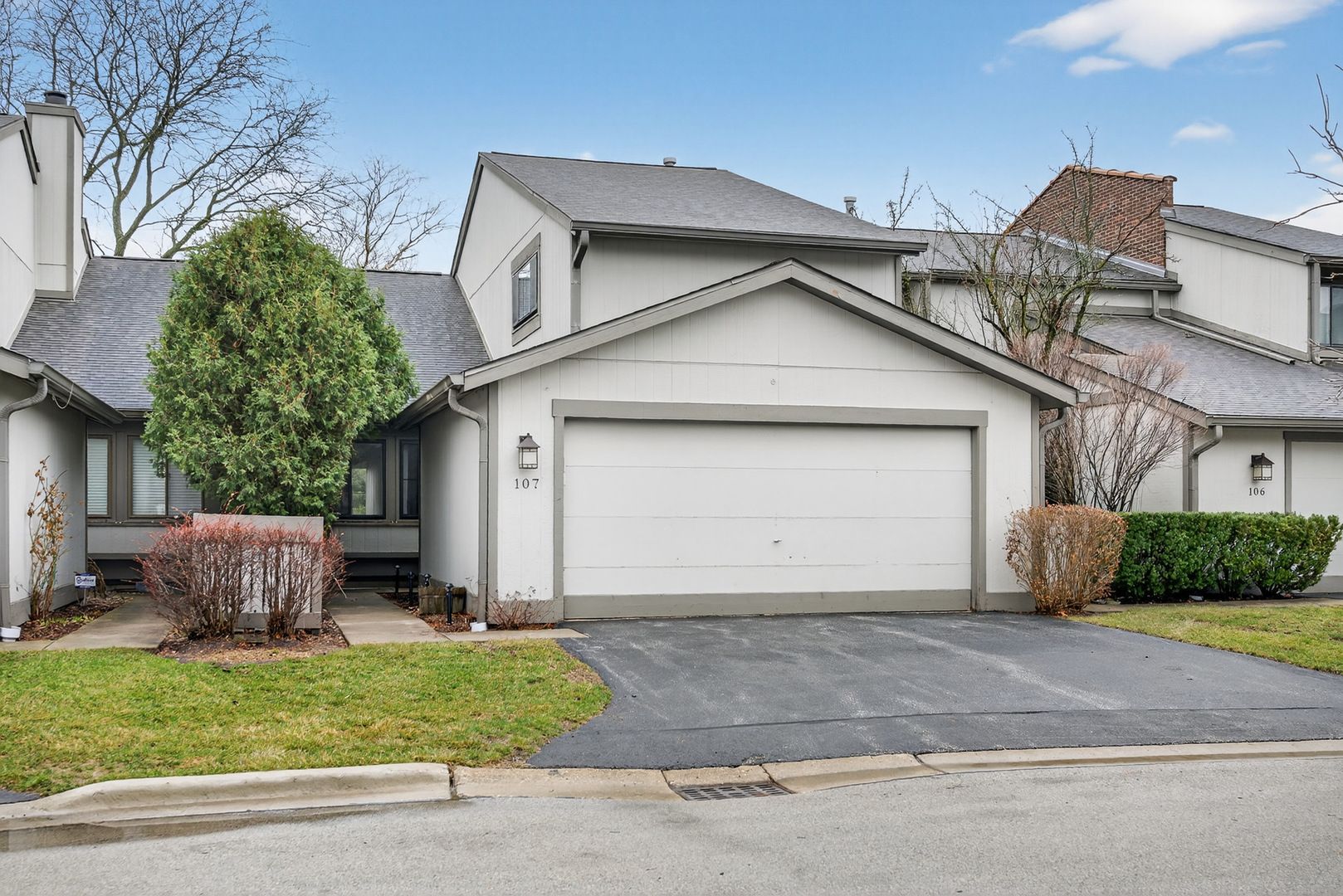 107 Chicory Court — Rolling Meadows, IL 60008