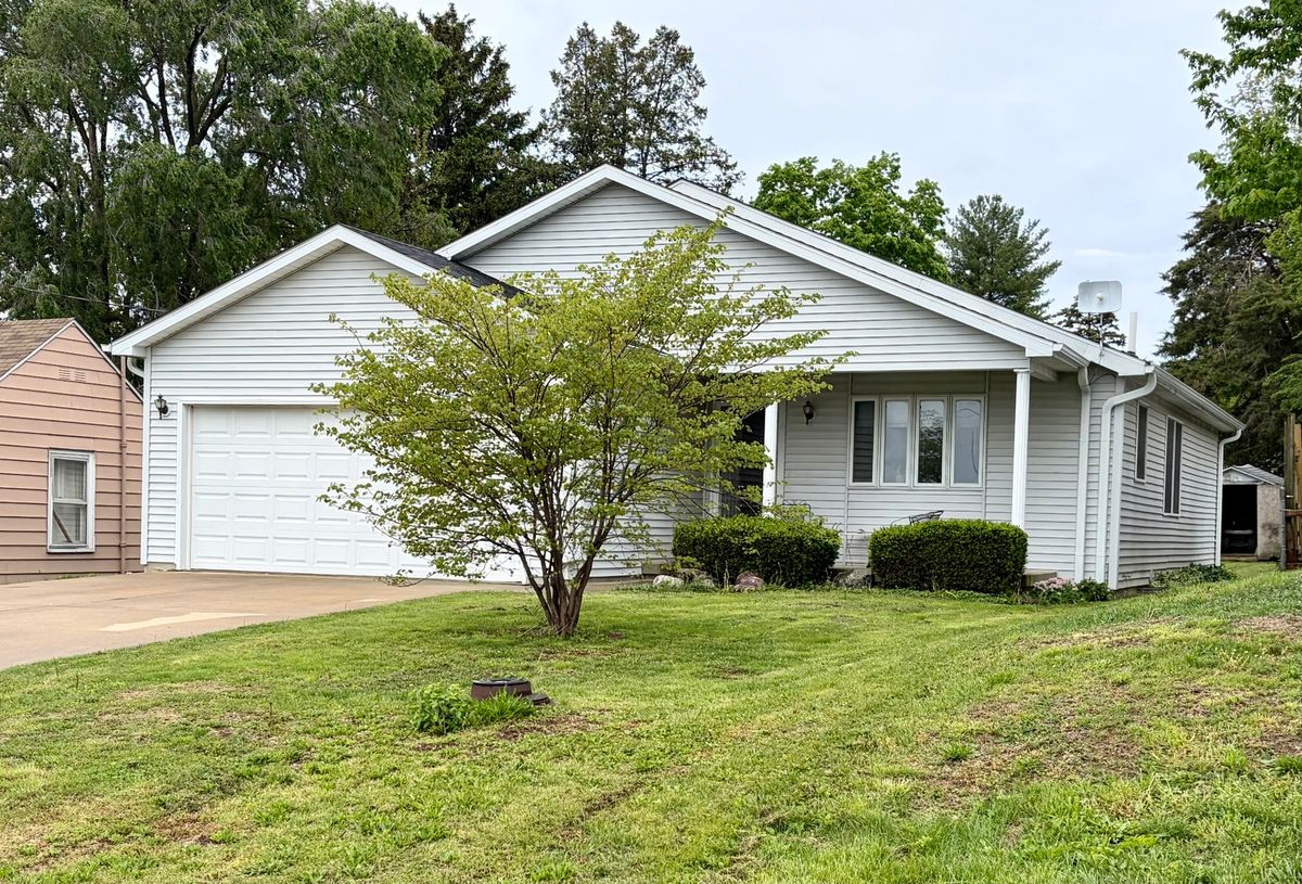 326 Hight Street, Macon, IL 62544