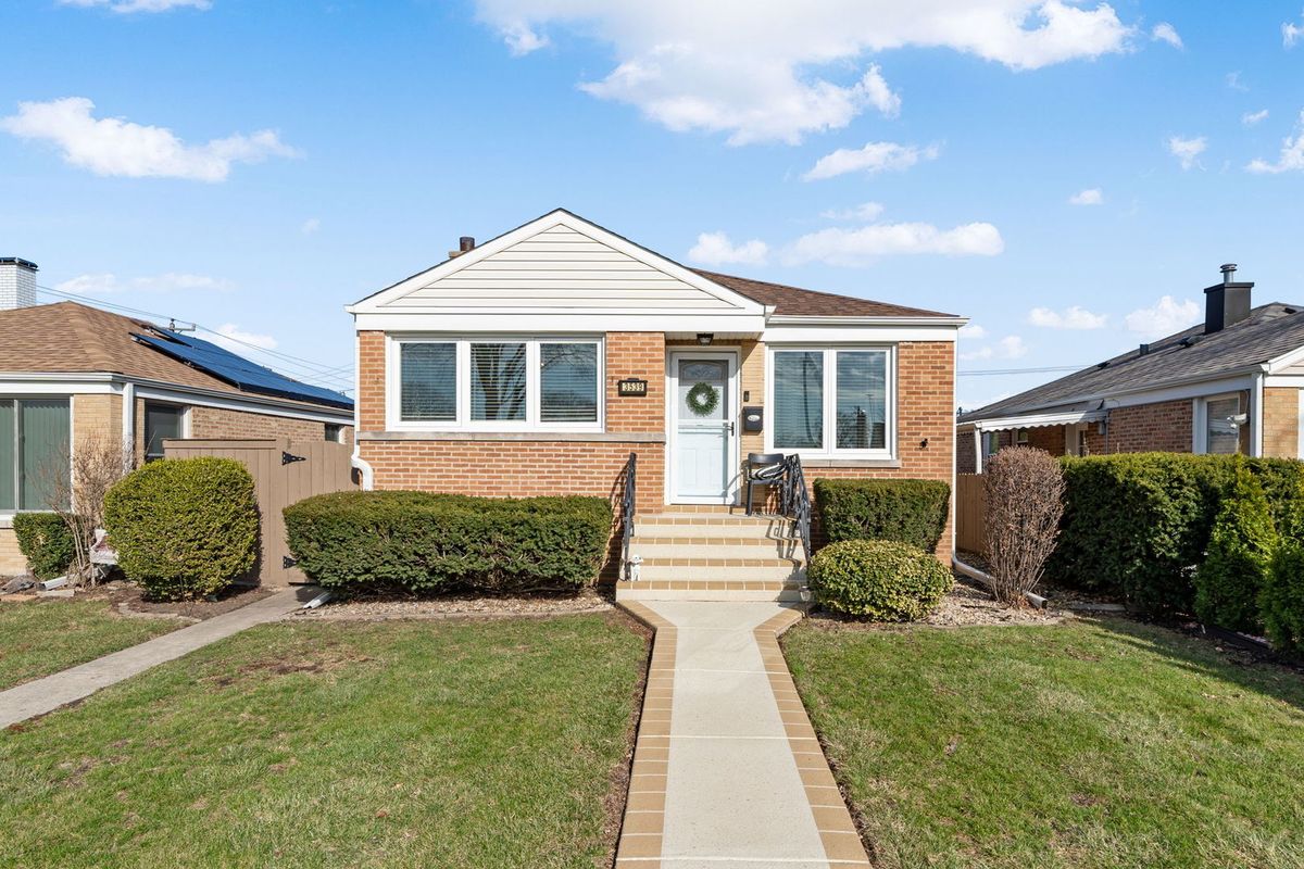 3539 Sunset Lane, Franklin Park, IL 60131