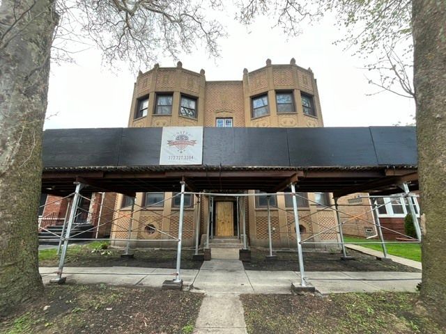 8620 Drexel Avenue, Chicago, IL 60619