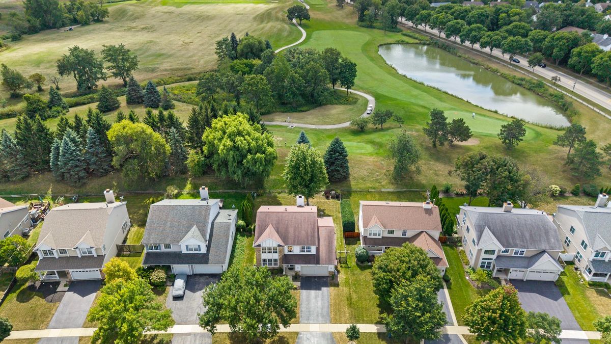 7299 Dada Drive, Gurnee, IL 60031