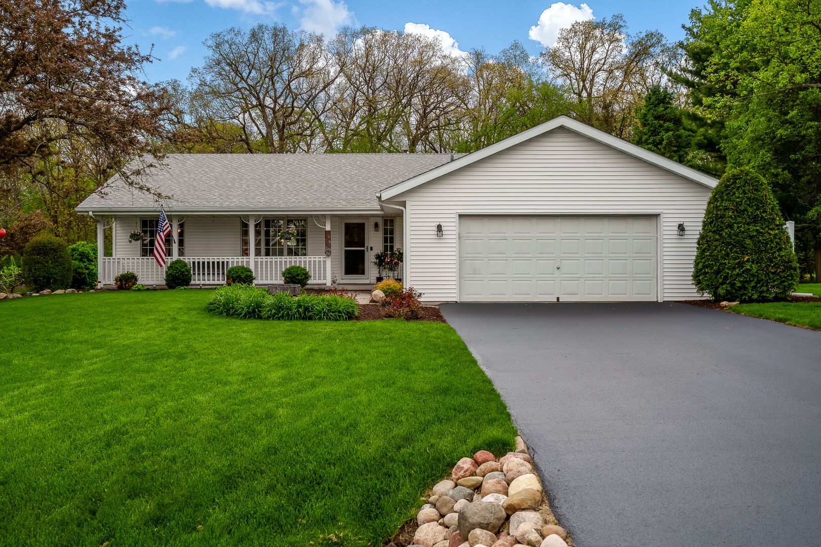 5687 Grey Dove Court — Rockford, IL 61109