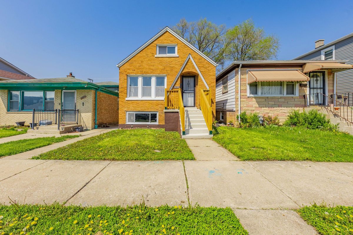 7614 63rd Place, Summit, IL 60501