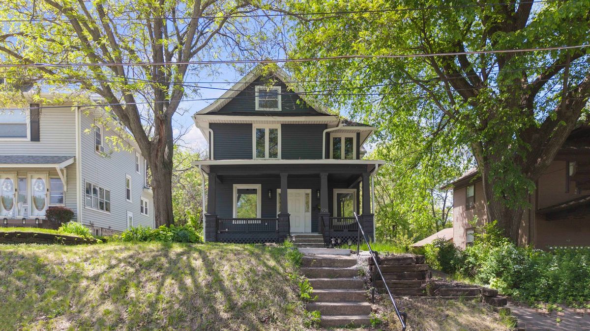 926 43rd Street, Rock Island, IL 61201