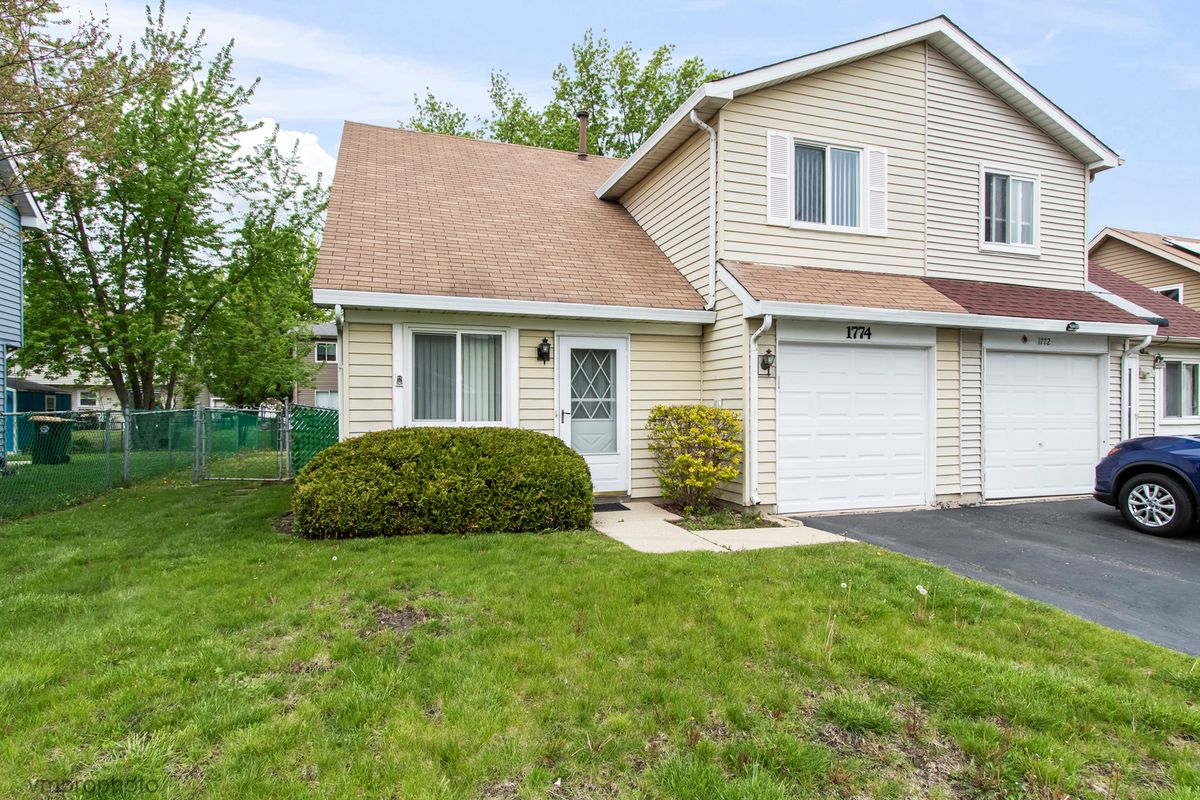 1774 Goddard Lane, Hanover Park, IL 60133