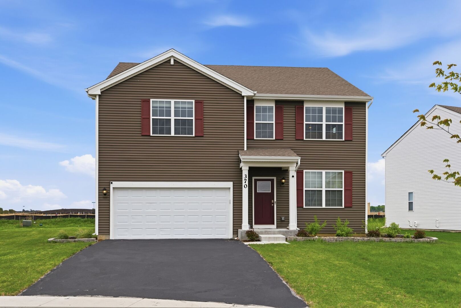 370 Hemlock Lane — Oswego, IL 60543