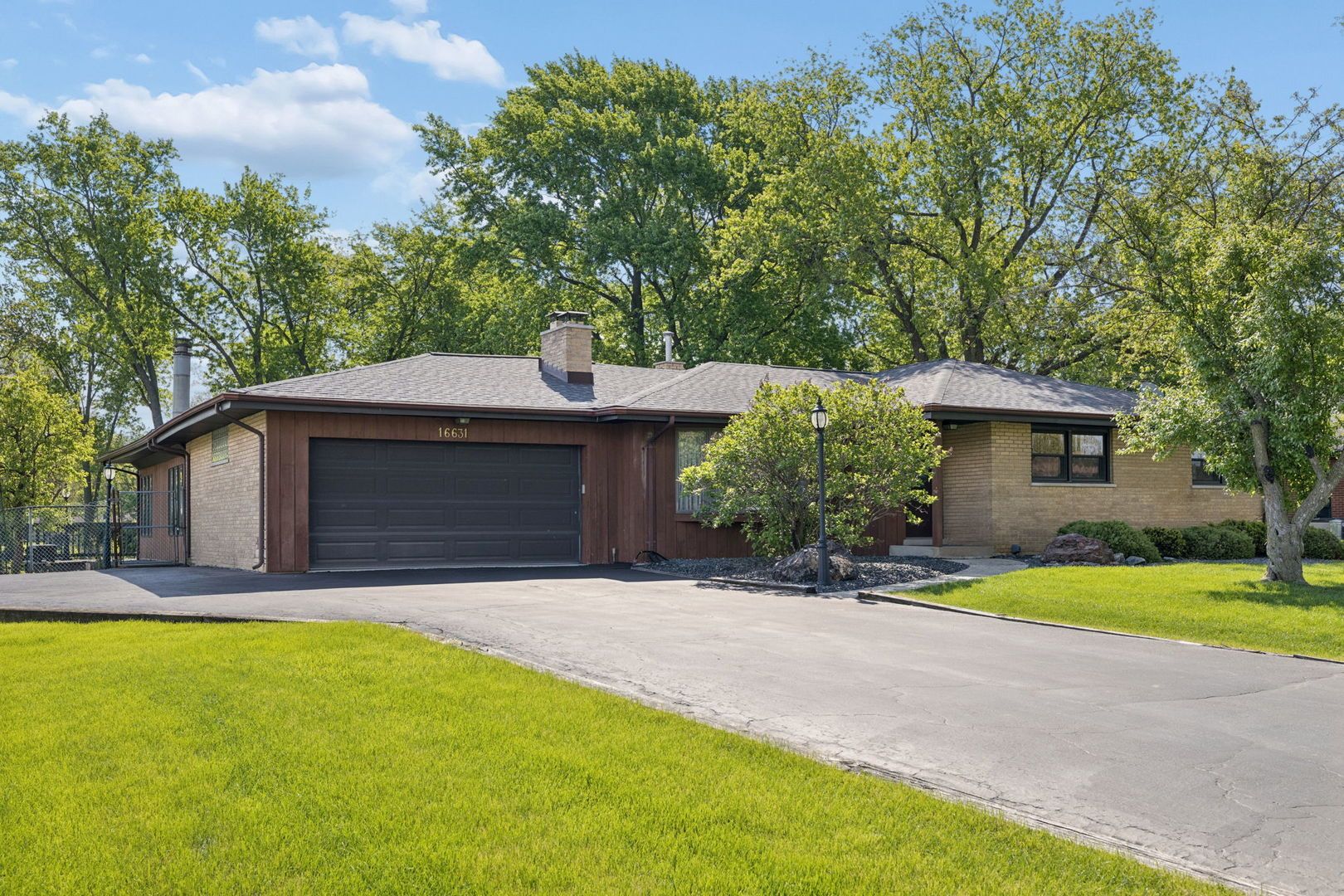 16631 Patricia Avenue — Tinley Park, IL 60477
