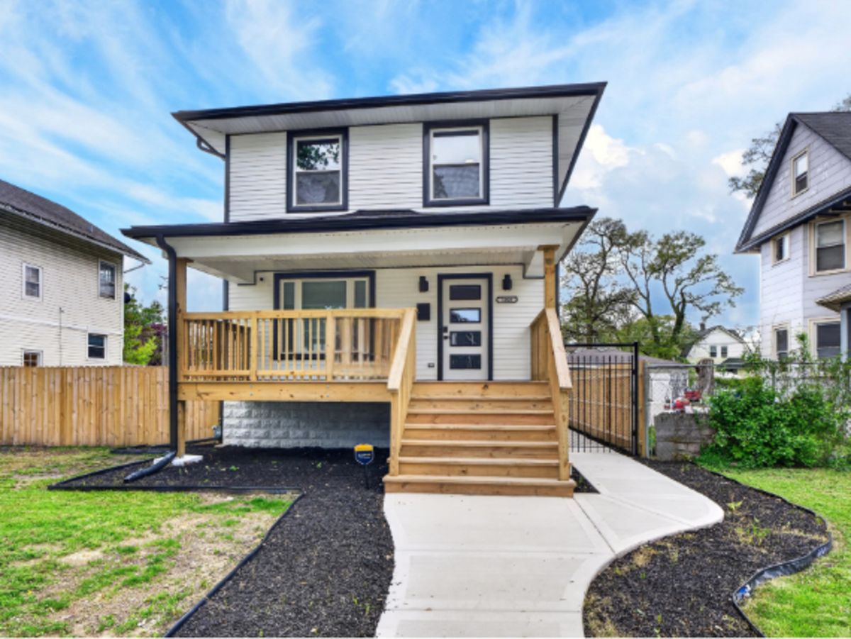 1508 7th Avenue, Maywood, IL 60153