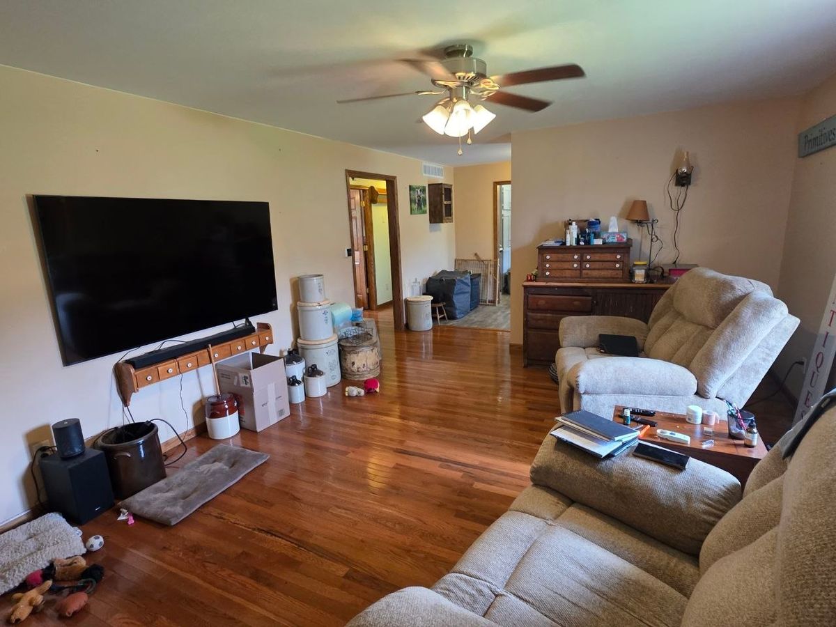 200 W South Street, Flanagan, IL 61740