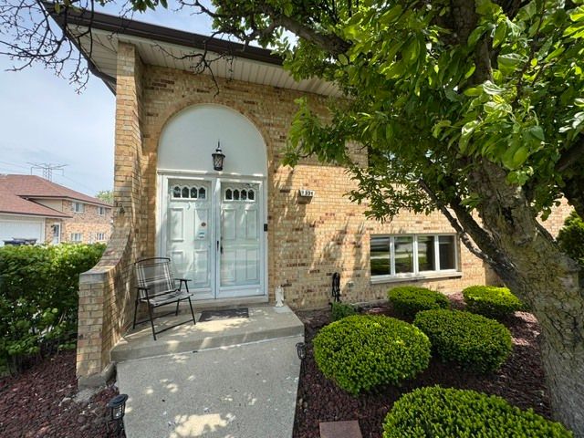 7336 W 153rd Street #7336 — Orland Park, IL 60462