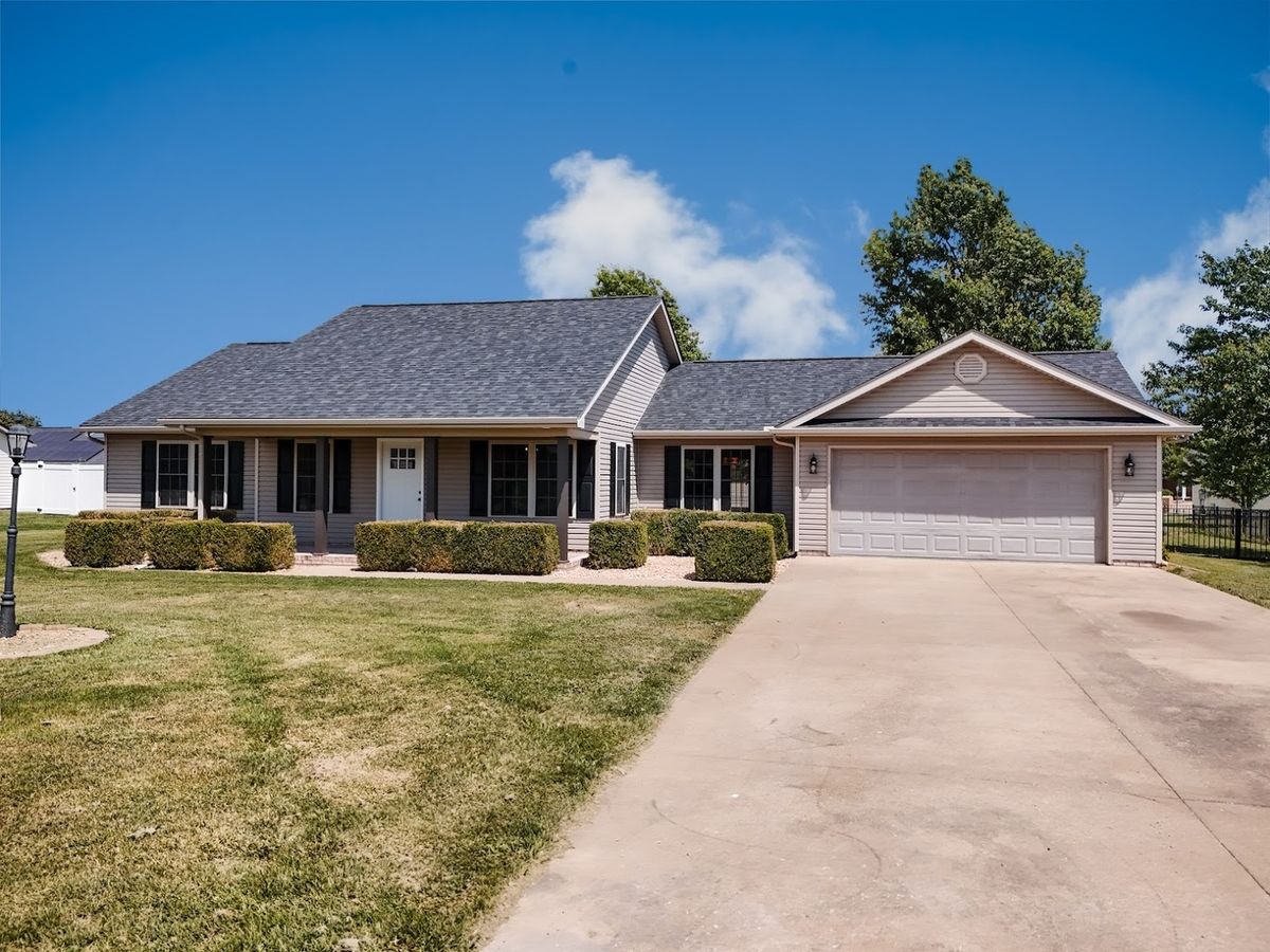3216 Palomino Court, Herrin, IL 62948
