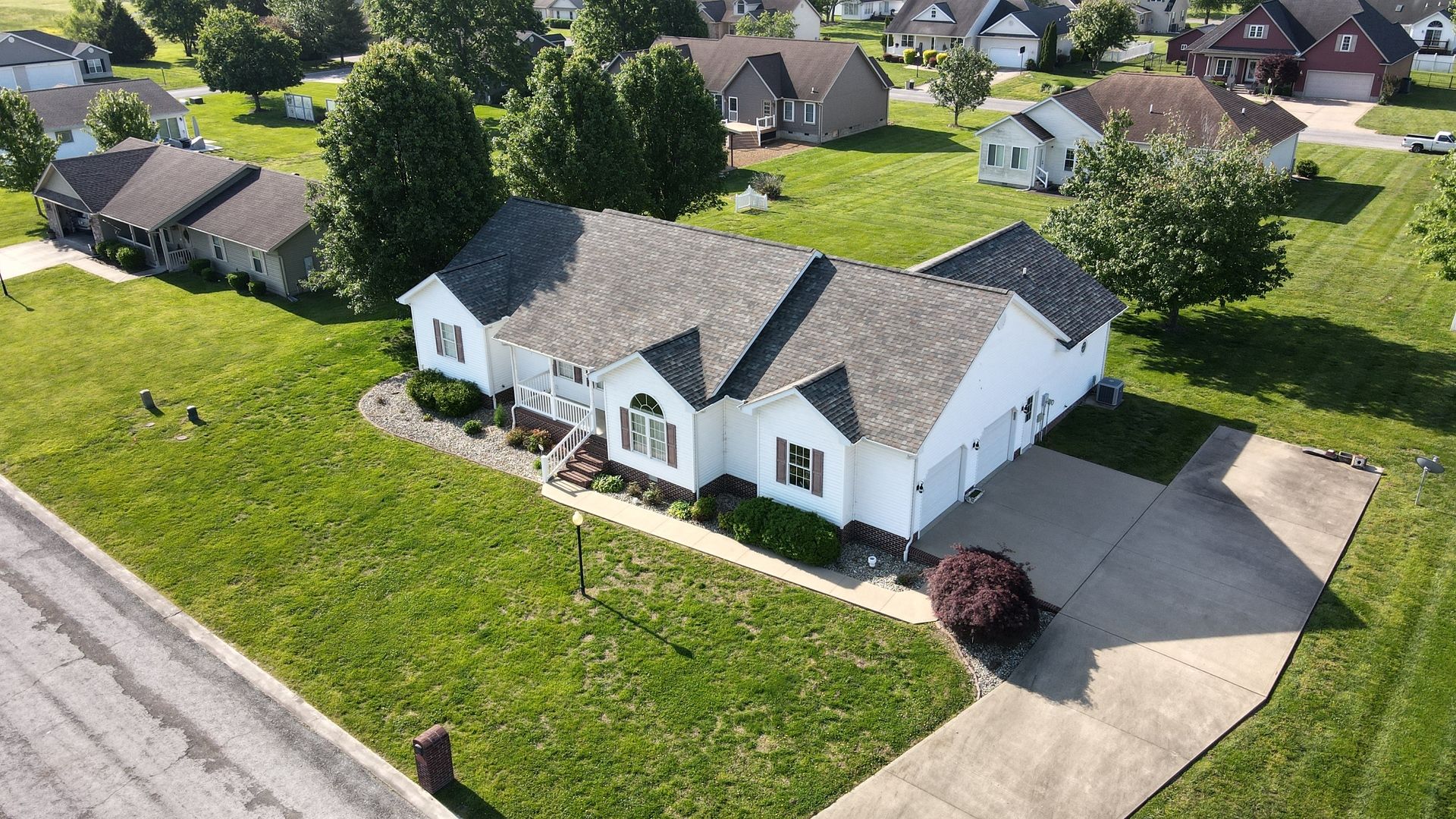 1208 Turnberry Drive — Herrin, IL 62948
