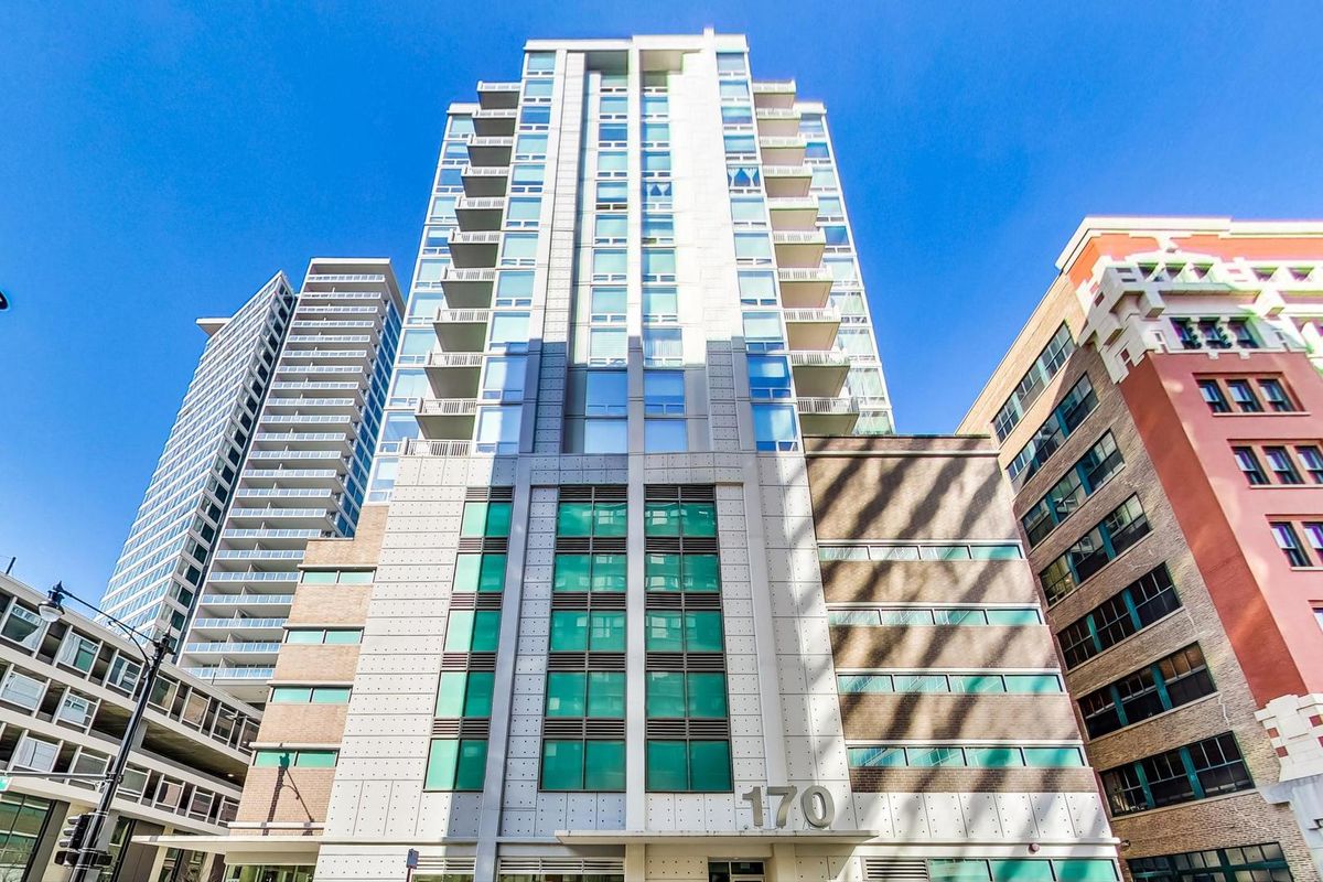 170 Polk Street, Chicago, IL 60605