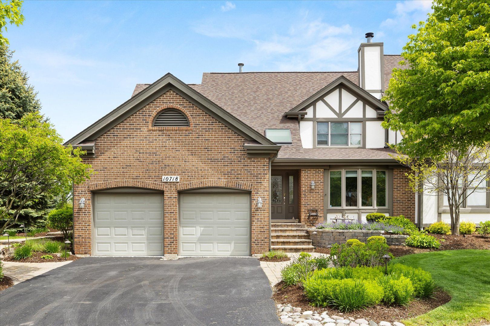 10718 Hollow Tree Road — Orland Park, IL 60462