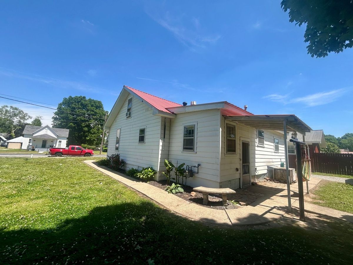 230 E 3rd Street, Brookport, IL 62910