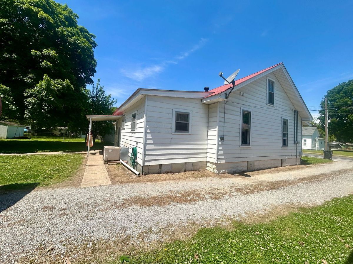 230 E 3rd Street, Brookport, IL 62910