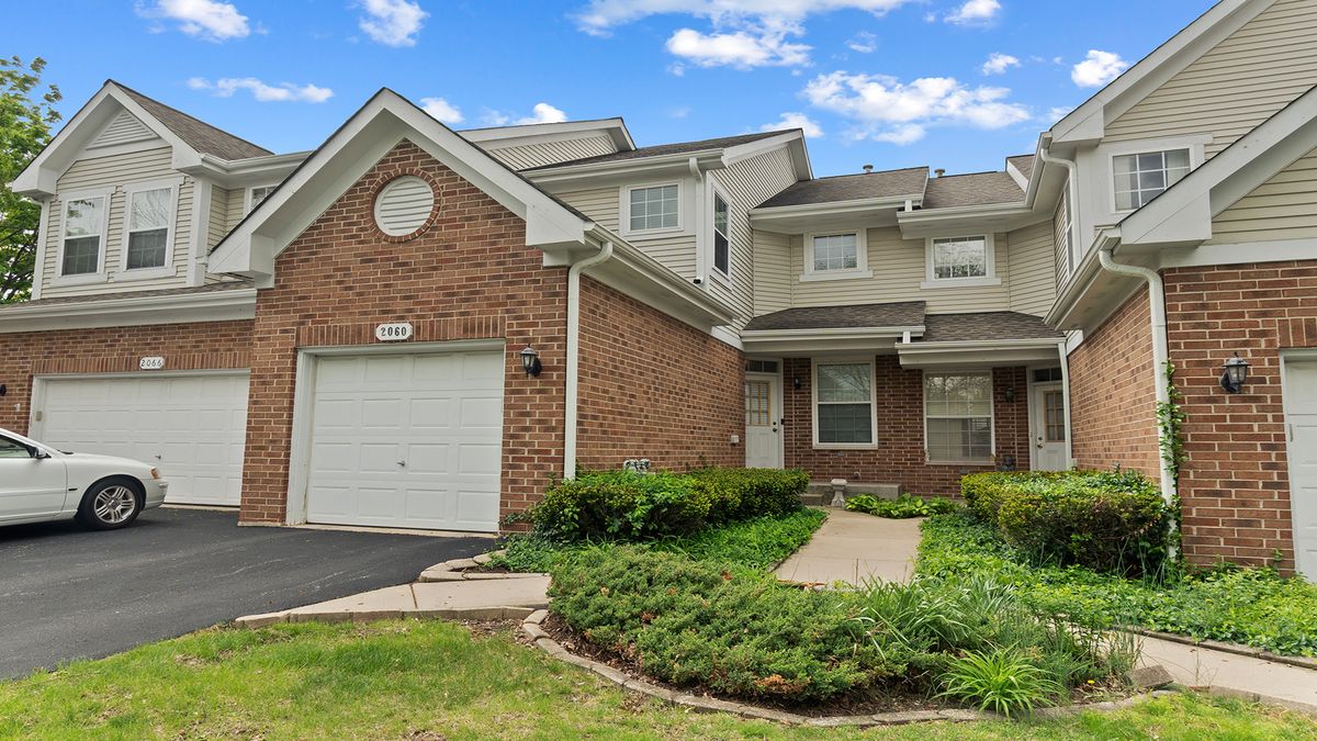 2060 Crossing Court, Lombard, IL 60148
