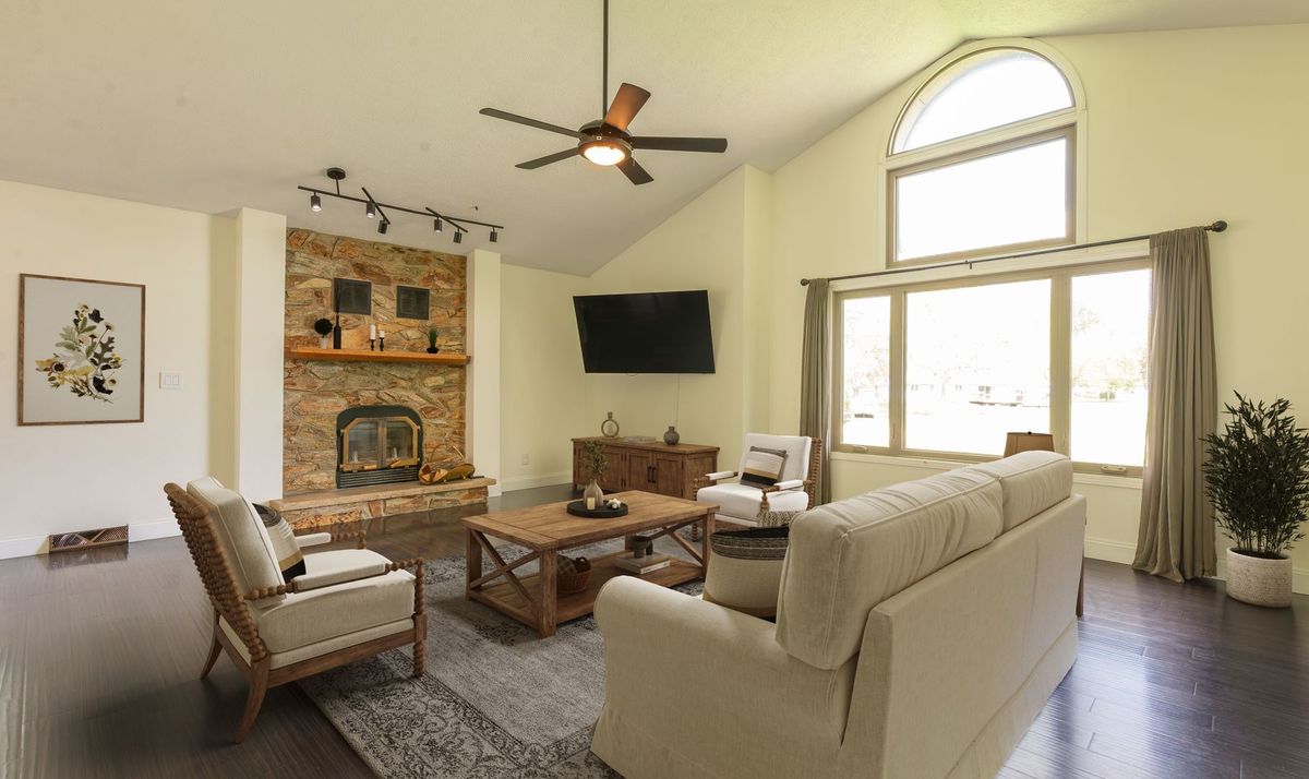 4973 E Lawnside Drive, Byron, IL 61010