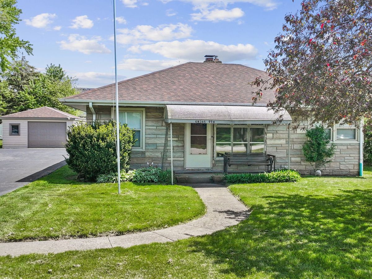 4N365 9th Avenue, Addison, IL 60101