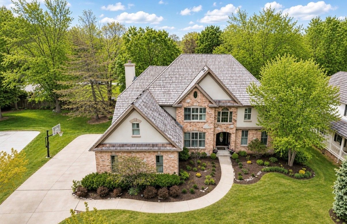 1620 Mulberry Drive — Libertyville, IL 60048