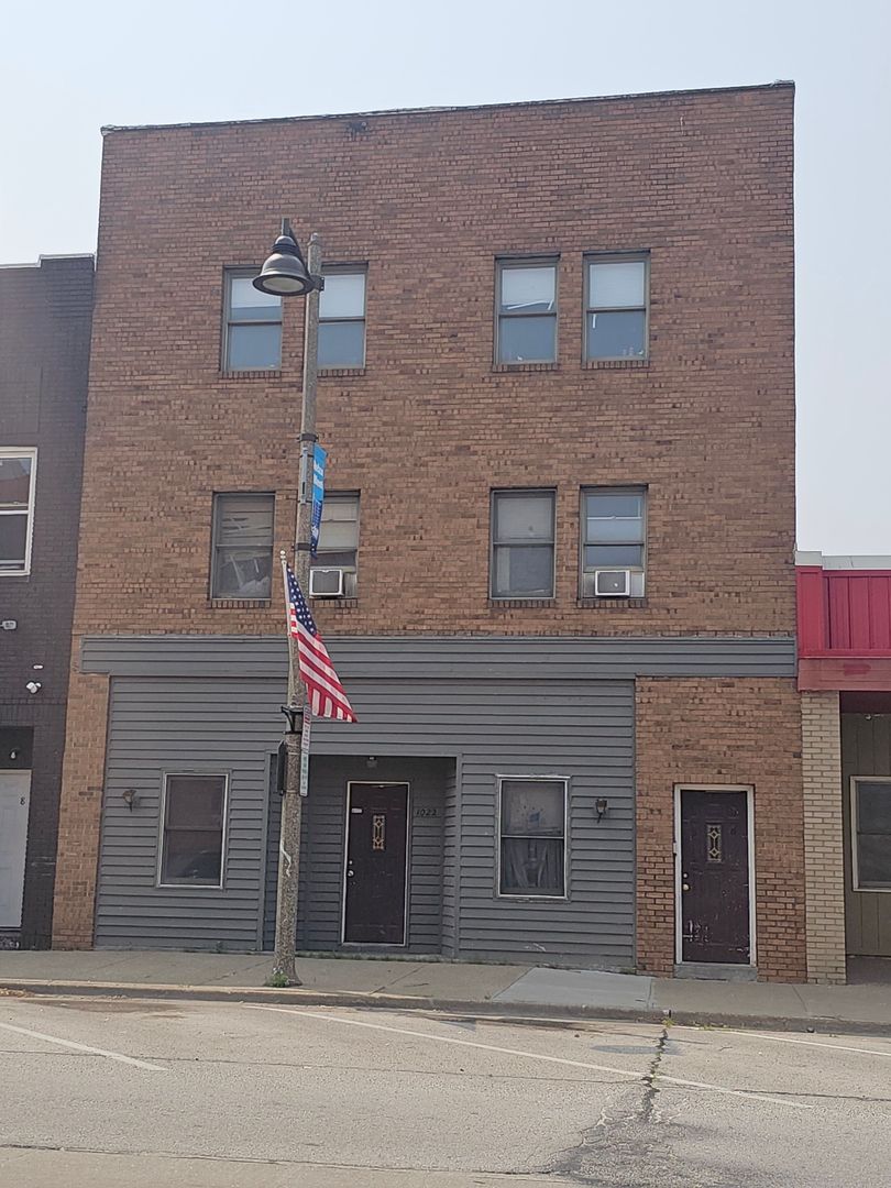 1022 15th Avenue, East Moline, IL 61244