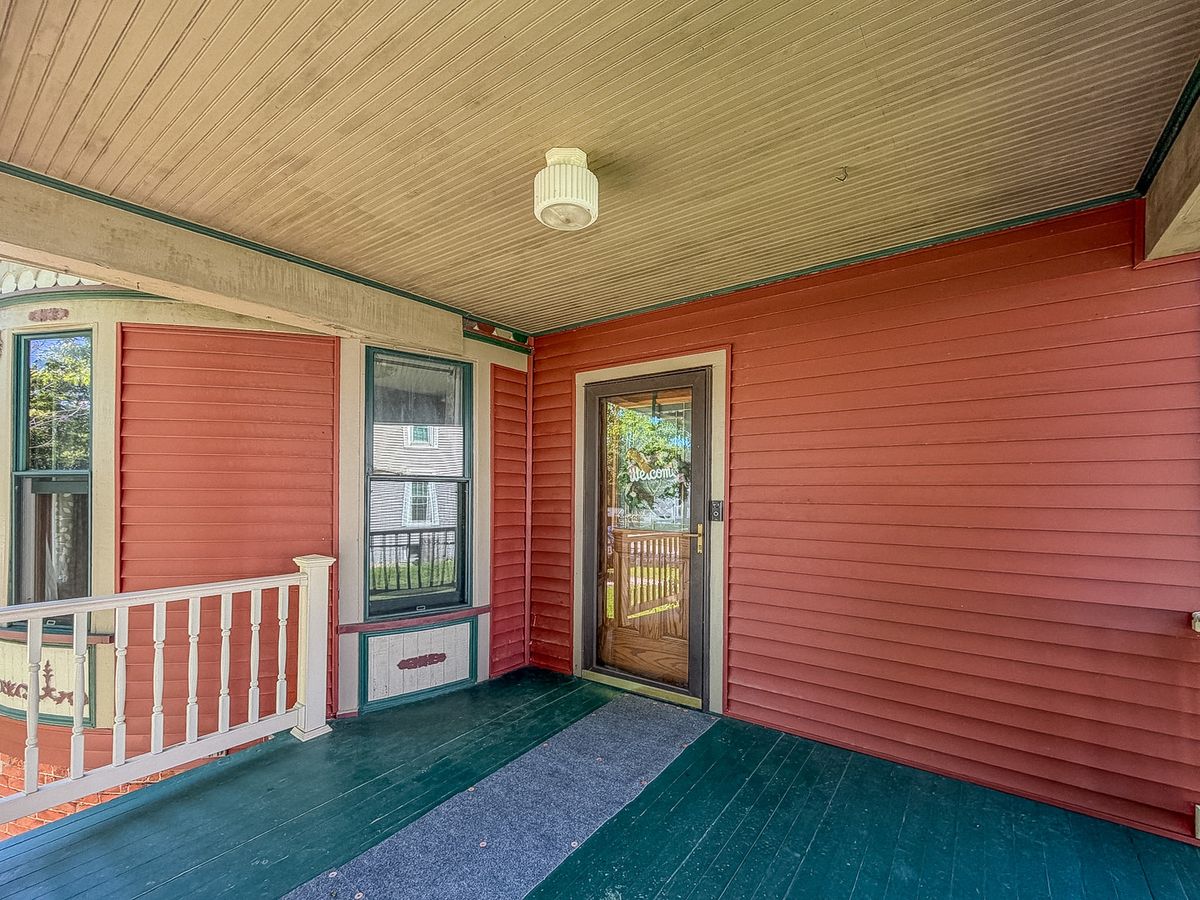 444 E Center Street, Paxton, IL 60957