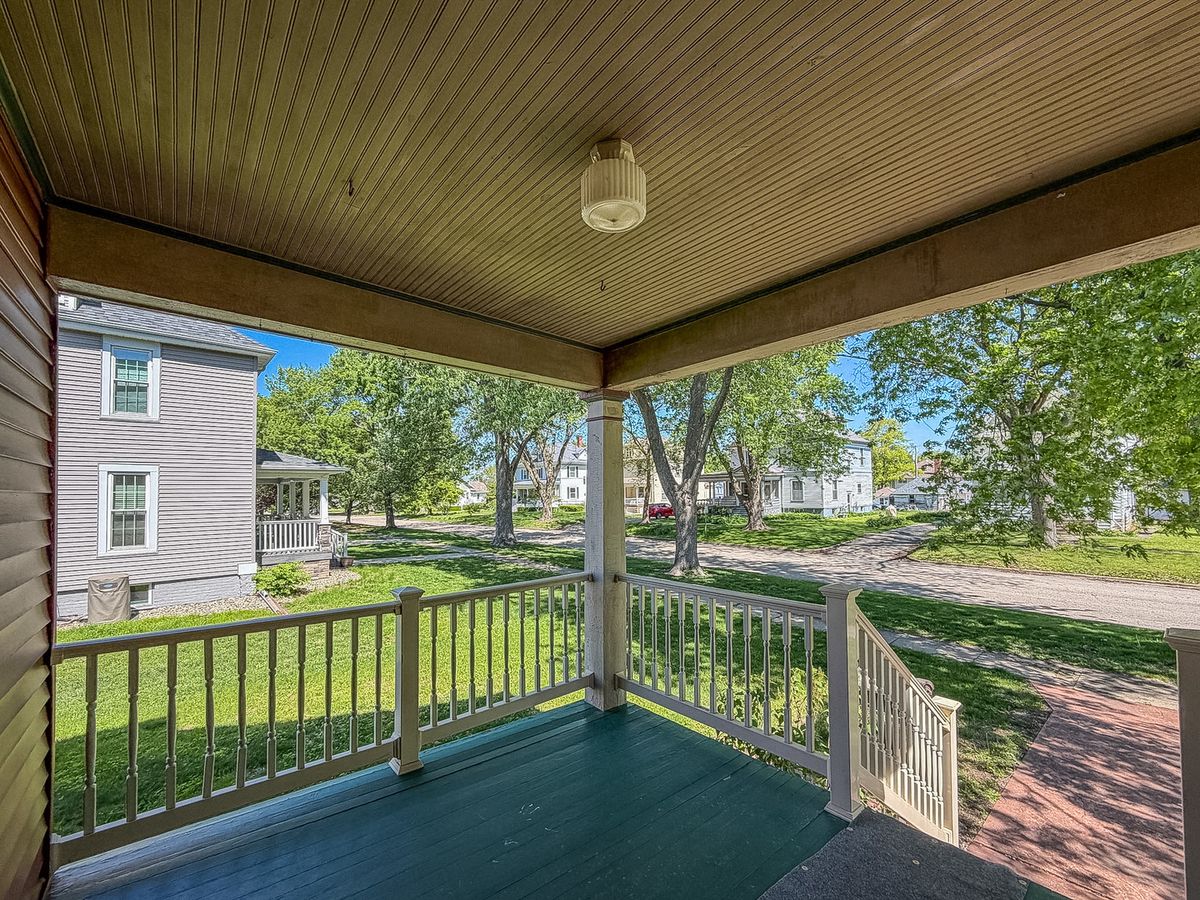 444 E Center Street, Paxton, IL 60957
