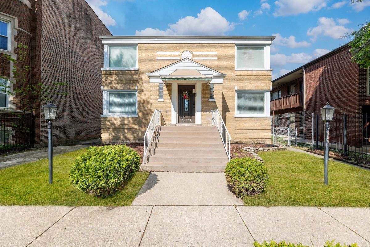 7922 Ellis Avenue, Chicago, IL 60619