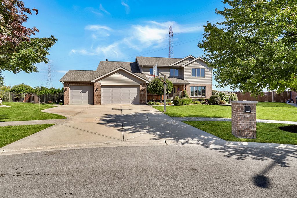 19142 Brompton Court — Mokena, IL 60448