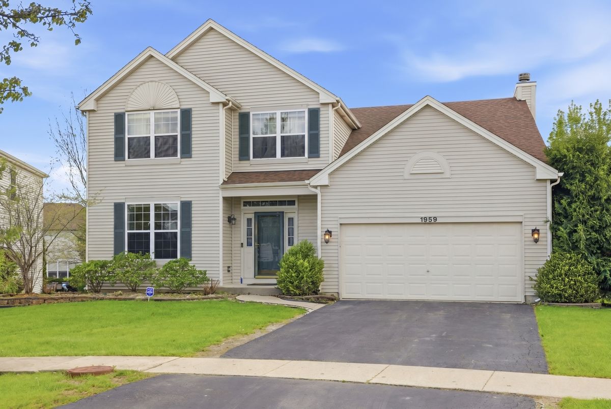 1959 Windsor Drive, Round Lake, IL 60073