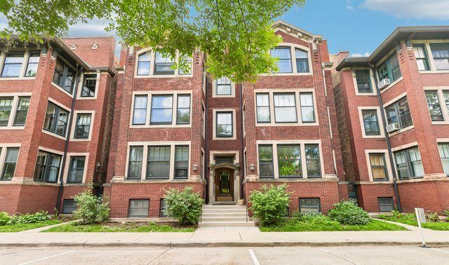 5406 S East View Park #3 — Chicago, IL 60615
