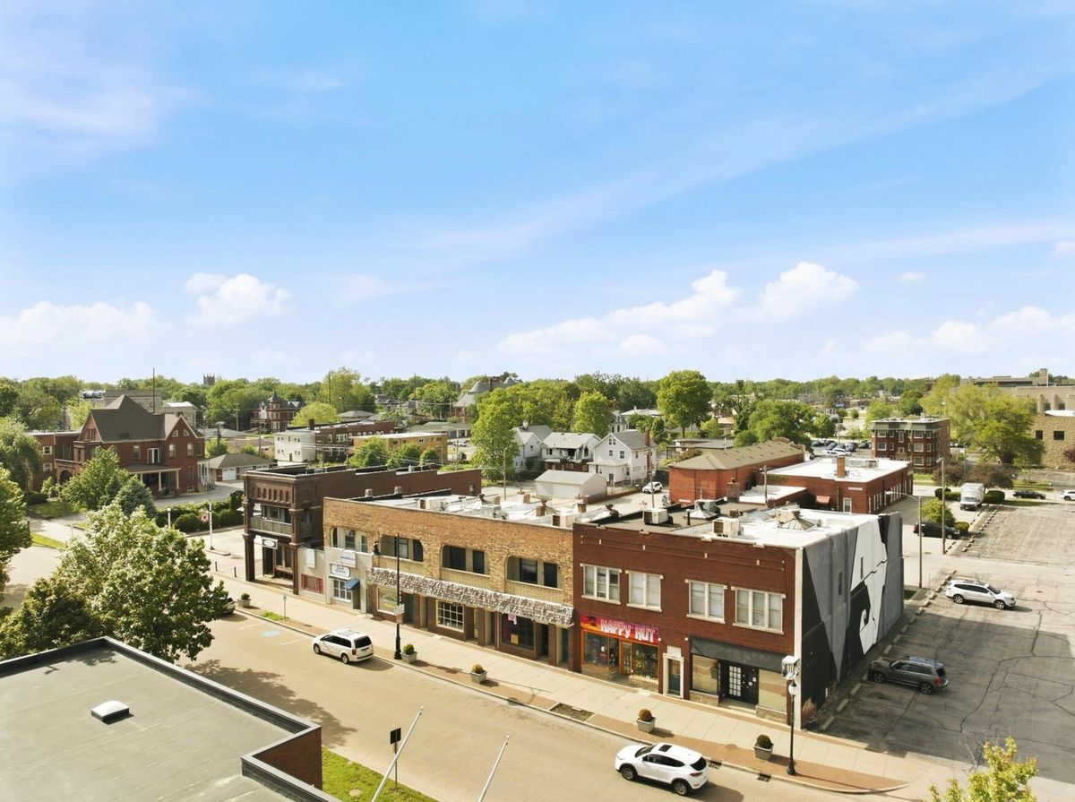 228-248 W Main Street, Decatur, IL 62521
