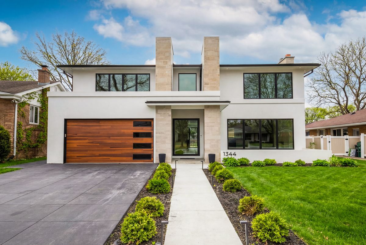 1344 Chester Avenue, Park Ridge, IL 60068