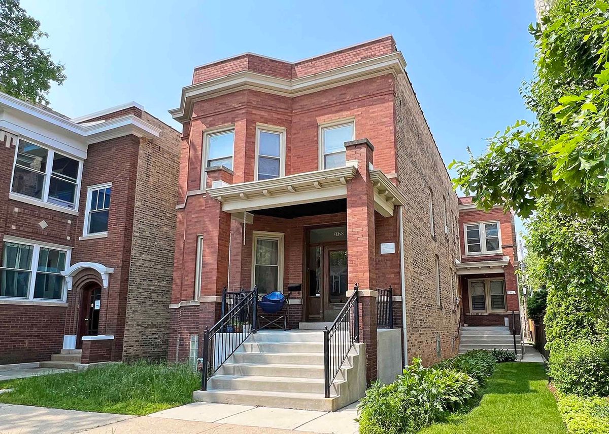 2170 Windsor Avenue, Chicago, IL 60625