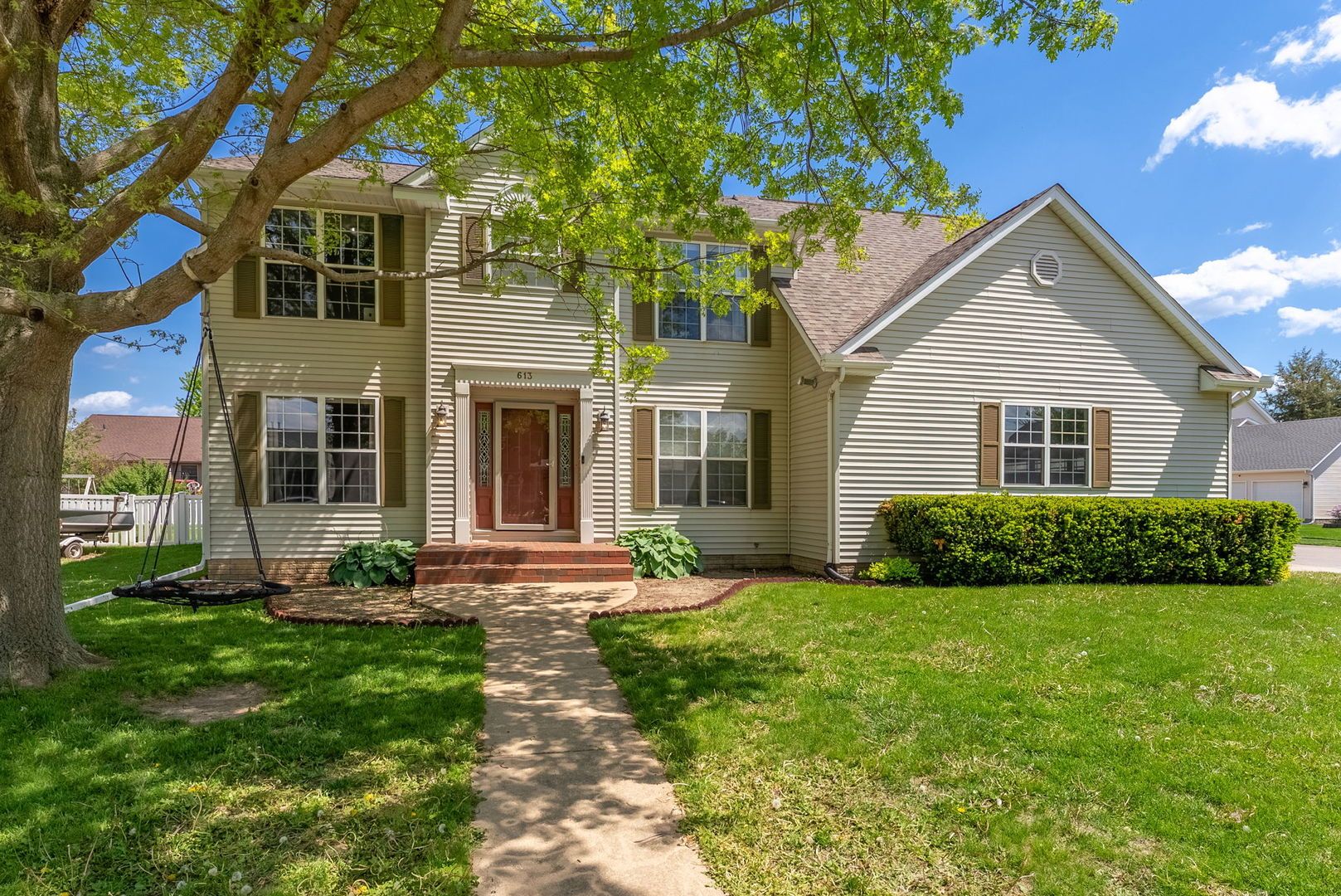 613 Conor Court — Blue Grass, IA 52726