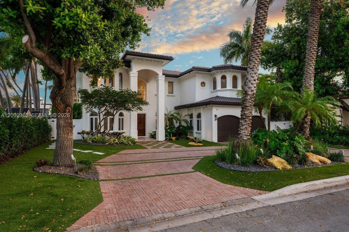 2614 Castilla Isle, Fort Lauderdale, FL 33301